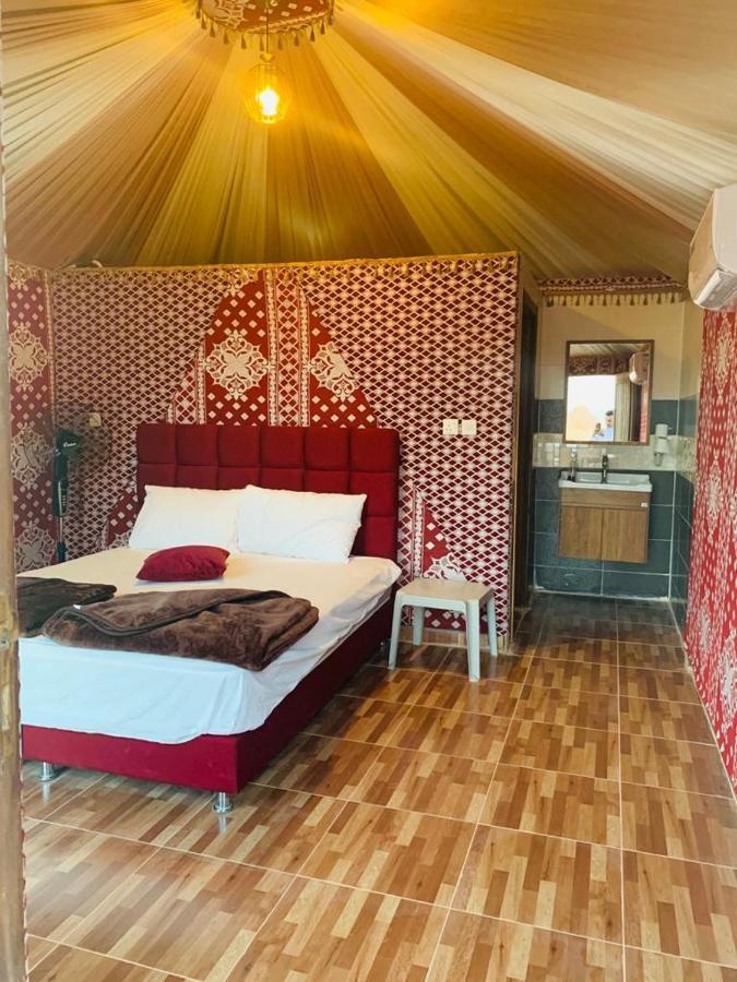 Maraheb Luxury Camp Hotel วาดิรัม ภายนอก รูปภาพ