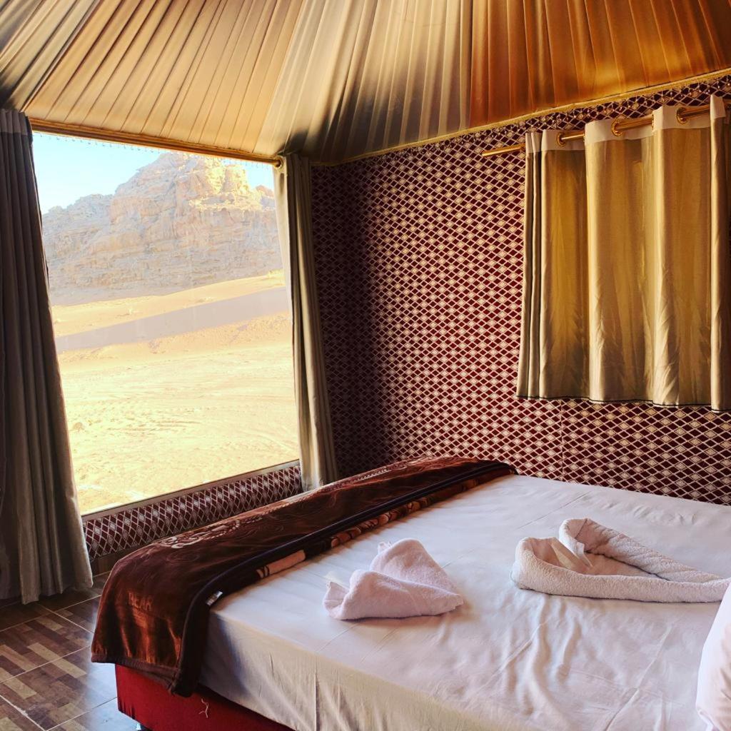 Maraheb Luxury Camp Hotel วาดิรัม ภายนอก รูปภาพ