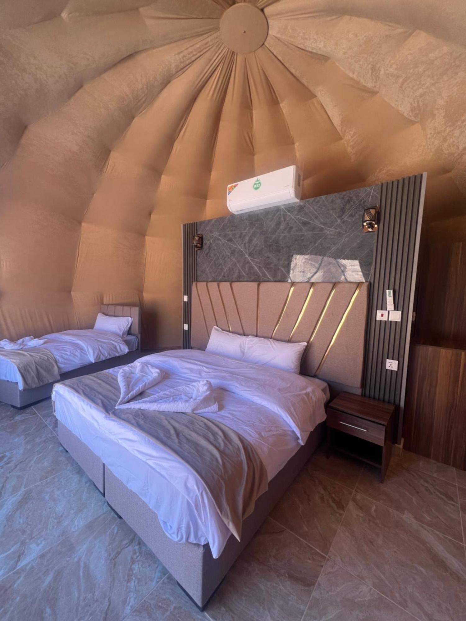 Maraheb Luxury Camp Hotel วาดิรัม ภายนอก รูปภาพ